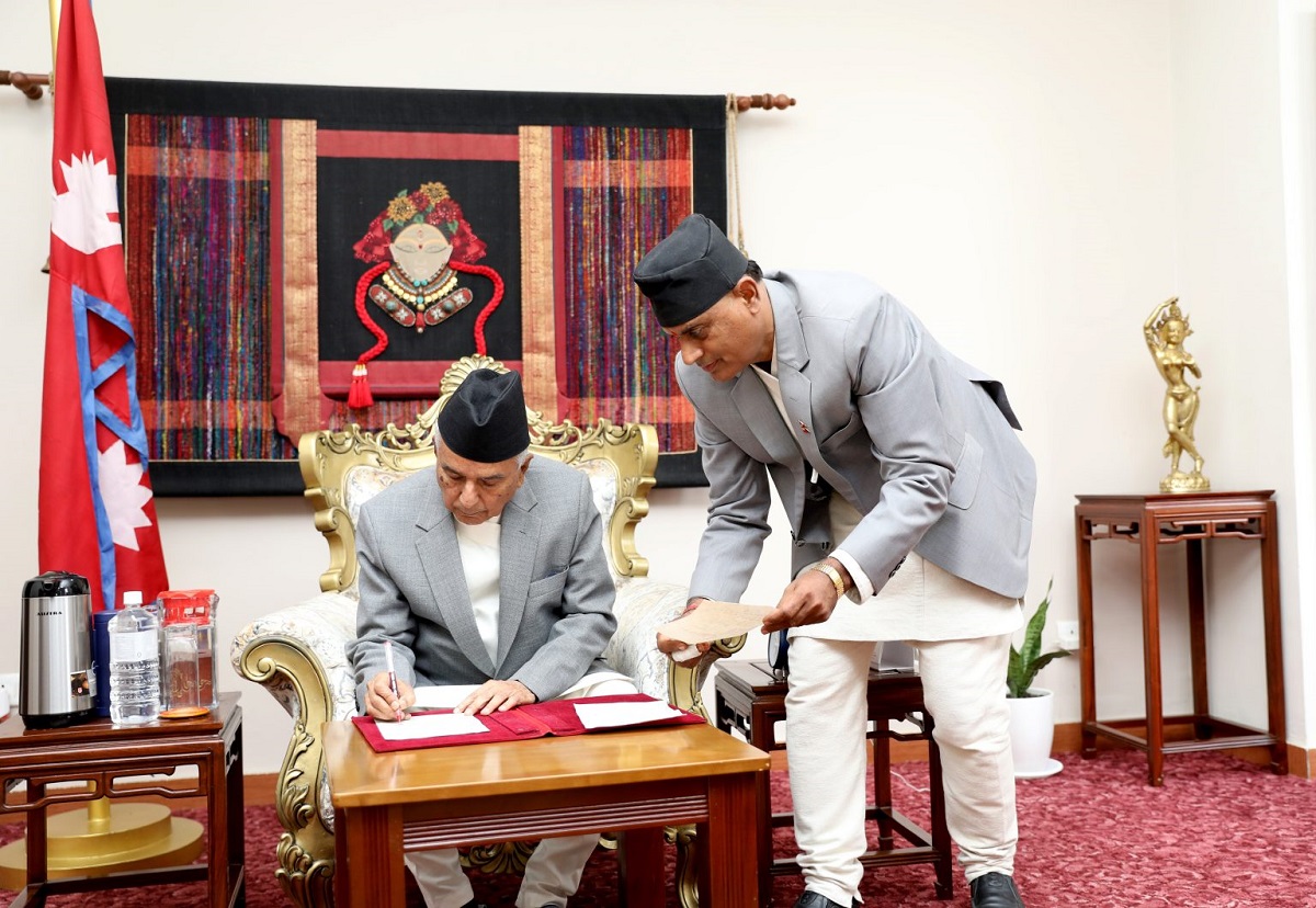 राष्ट्रपति पौडेलद्वारा लगानी सहजीकरणसम्बन्धी विधेयक प्रमाणीकरण